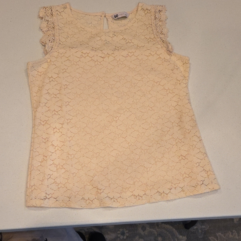 SO Brand Cream Lace Top Size L Never Worn